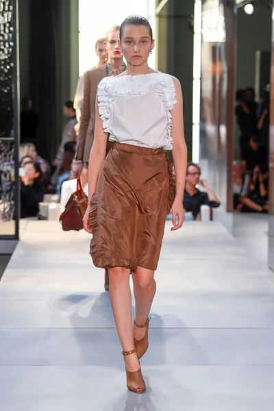 Look 31